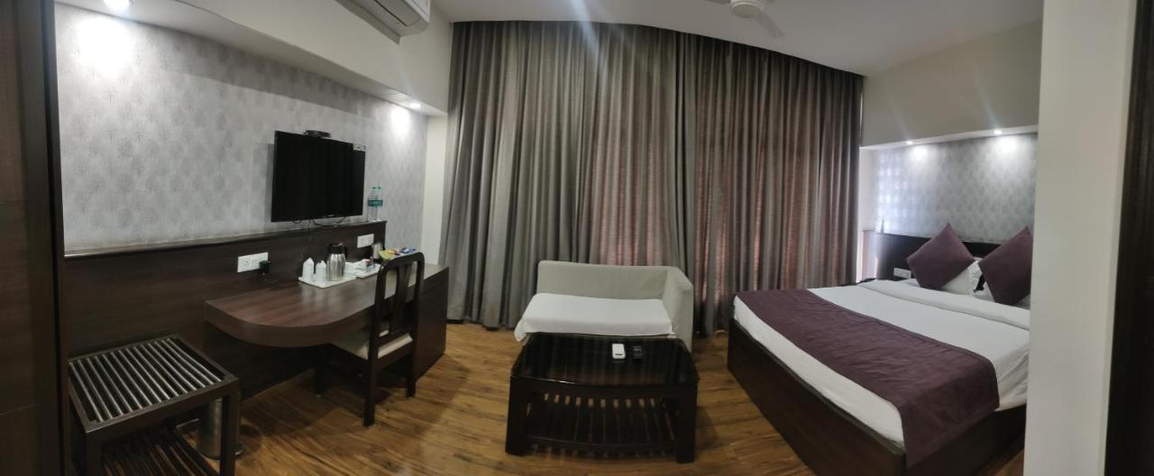 רישיקש Hotel The Great Ganga מראה חיצוני תמונה