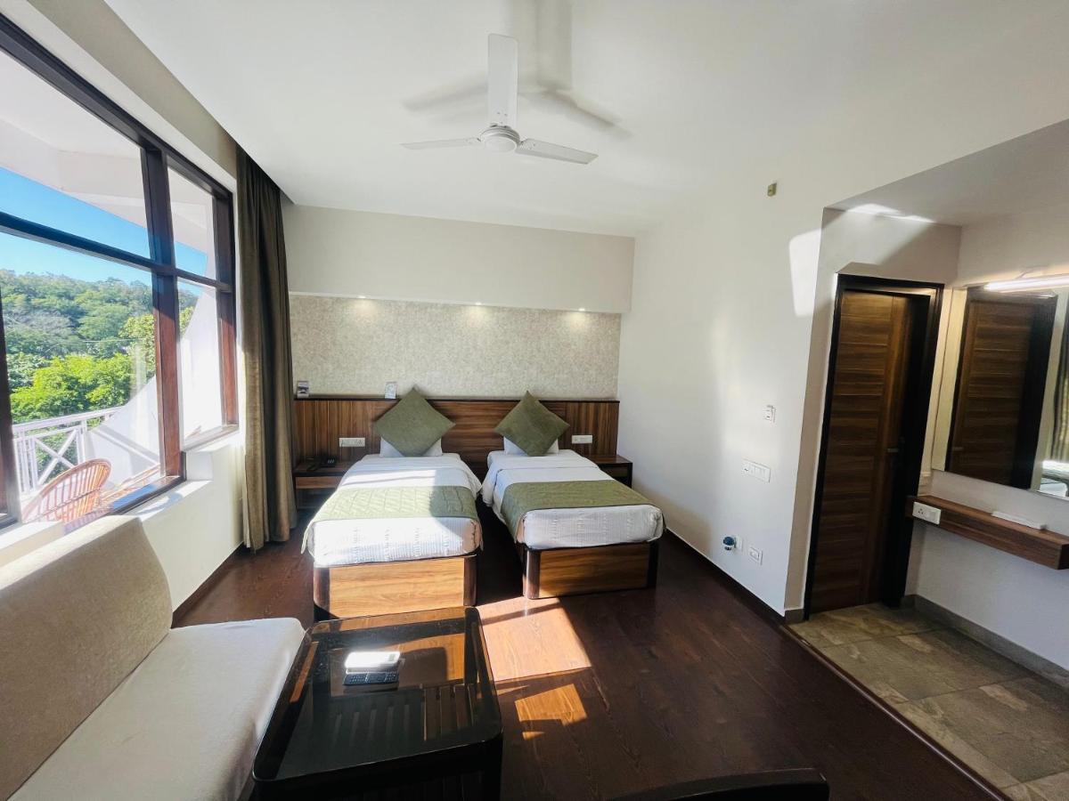 רישיקש Hotel The Great Ganga מראה חיצוני תמונה
