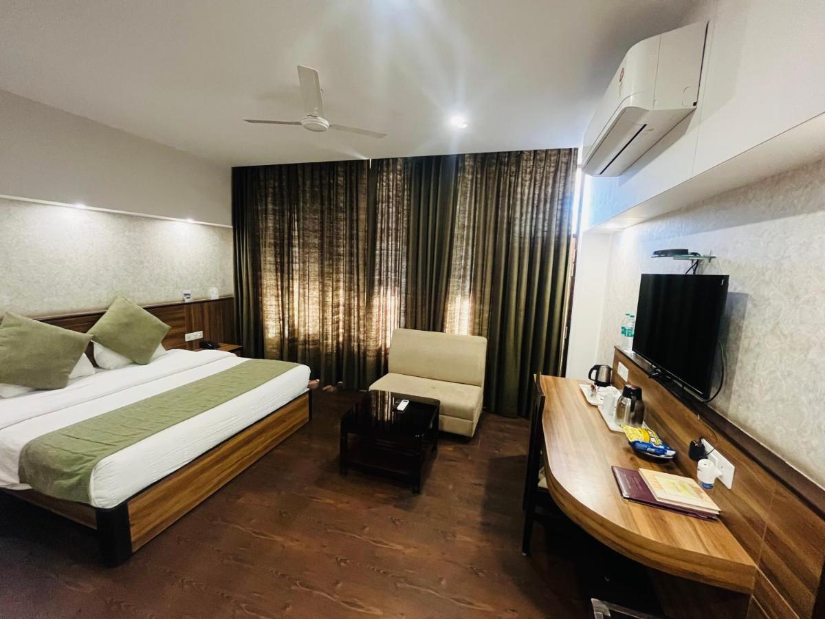 רישיקש Hotel The Great Ganga מראה חיצוני תמונה